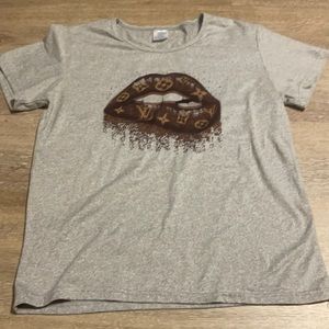 Lav lips tshirt AS